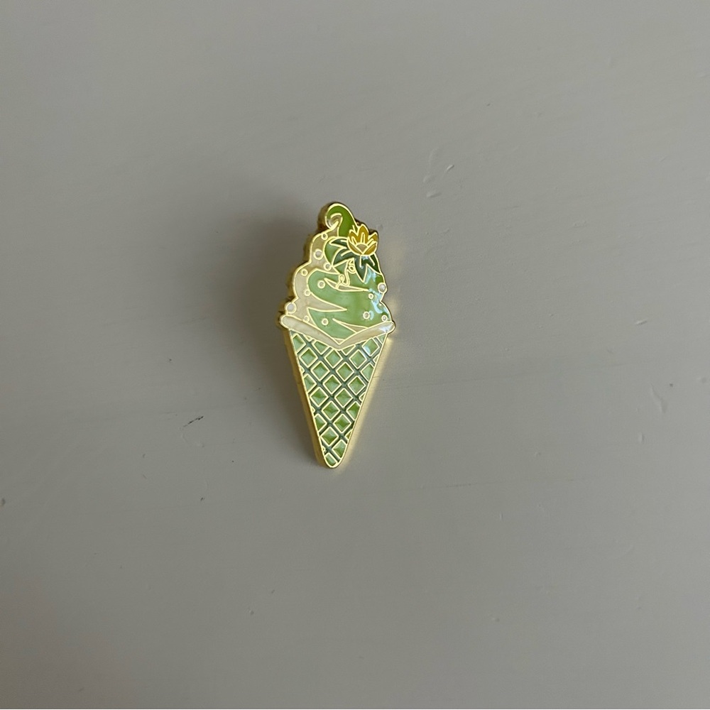 Boxlunch Disney Tiana Ice Cream Waffle Cone Pin